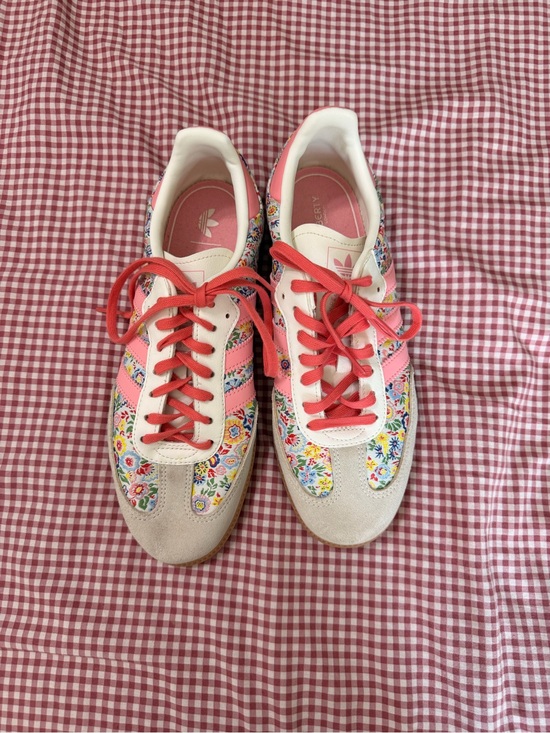 adidas Shoes - adidas Women’s Floral Pink Accent Sneakers